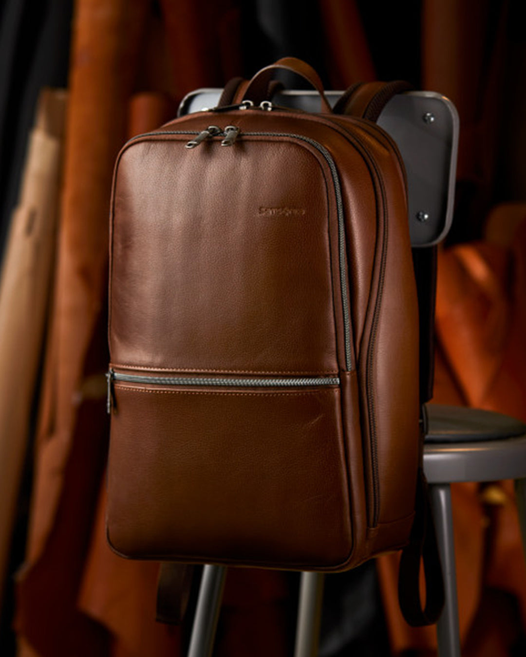 Samsonite Classic Leather Slim Backpack