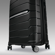 Samsonite Freeform Medium Spinner