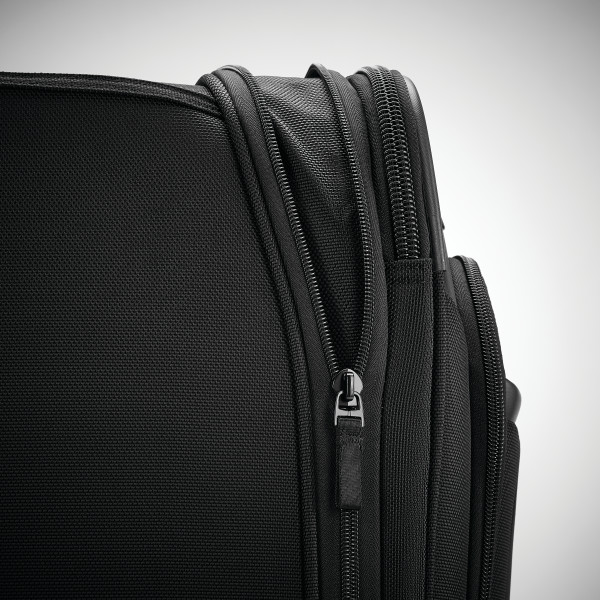 Samsonite Pro Carry-On Spinner