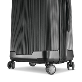 Samsonite Silhouette 17 HS Carry-on Spinner