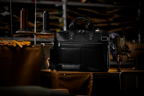 Samsonite Classic Leather Slim Brief