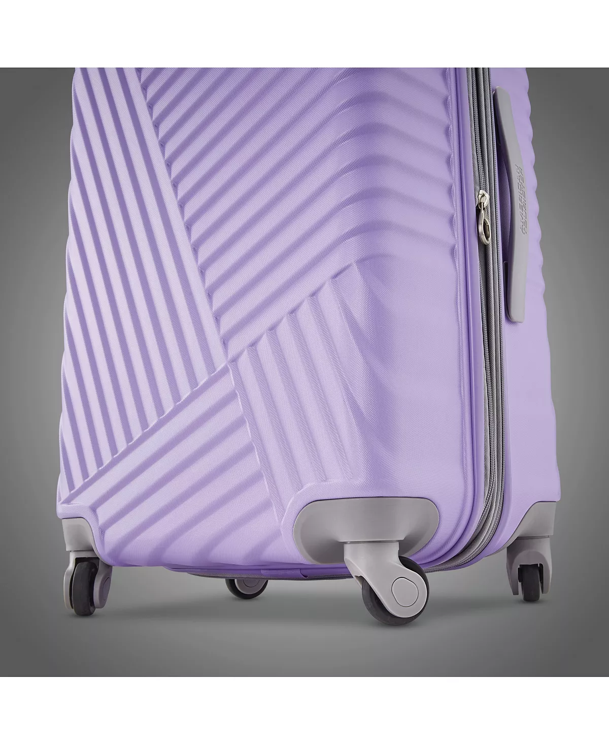 American Tourister Tribute DLX Luggage (MEDIUM)